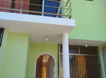 Casa de 3 habitaciones, San Martin · Alquiler de Casa de Dos Pisos por Dia