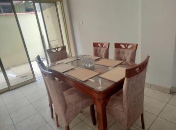 Casa de 3 habitaciones, San Martin · Alquiler de Casa de Dos Pisos por Dia