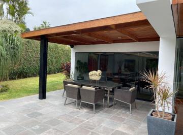 Casa de 4 habitaciones, Lima · Espectacular Casa en Venta