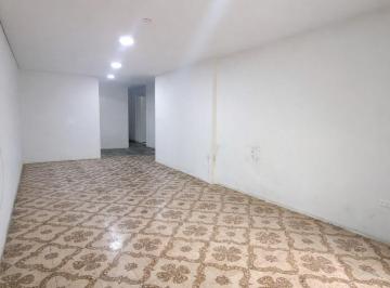 Casa de 8 habitaciones, Lima · Vendo Casa de 3 Pisos con Excelente Distribución | 288 m²