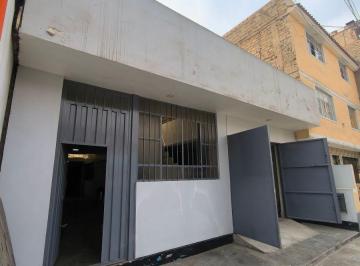 Casa de 1 habitación, Lima · Casa de 160 m² con Parám Para 5 Pisos en Comas – Ideal Vivienda o Inversión