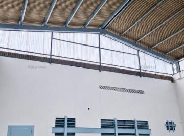 Nave industrial · 354m² · 3 Dormitorios · Excelente Local Industrial