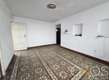 Departamento · 50m² · 2 Dormitorios · Venta de Departamento en Rimac - 4to Piso - Urb. Ciudad y Campo
