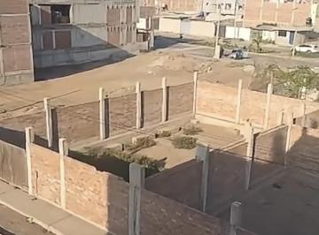 Terreno / Lote · 200m² · Terreno Cercado en Esquina Urb. Galeno Trujillo