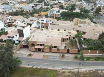 Casa de 4 habitaciones, Lima · Exclusiva Propiedad en Venta – La Molina Vieja Etapa II