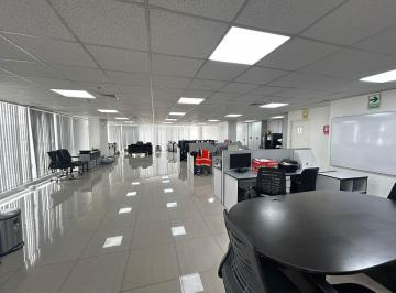 Oficina comercial · 200m² · 2 Estacionamientos · Oficina en Surquillo