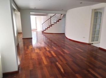 Departamento de 4 habitaciones, Arequipa · Duplex de 190 m² en Alquiler a 10 Minutos de Av Ejèrcito - Cayma
