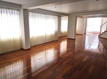Departamento de 4 habitaciones, Arequipa · Duplex de 190 m² en Alquiler a 10 Minutos de Av Ejèrcito