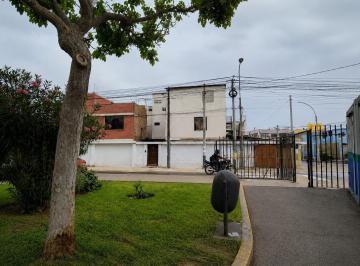 Casa · 300m² · 3 Dormitorios · 1 Estacionamiento · ¡Casa Comercial con Múltiples Ambientes y Gran Potencial de Inversión!