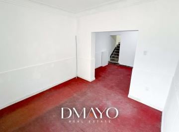 Departamento · 92m² · 2 Dormitorios · Calle San Agustín Xx, Vendo Dpto Tipo Casita 3 Pisos, Cerca Av Angamos Precio Negociable