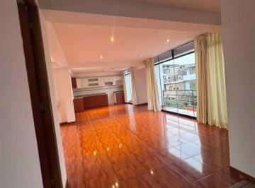 Departamento · 210m² · 4 Dormitorios · Departamento Duplex en Venta en Surco Limite con Chorrillos y San Juan de Miraflores