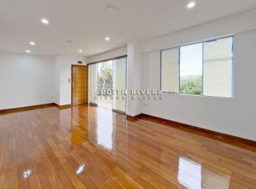Departamento de 3 habitaciones, Lima · Departamento Venta, Impecable, Excelente Ubicacion, Muy Cerca Al Pentagonito.