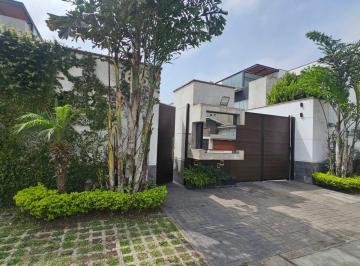 Casa de 4 habitaciones, Lima · Casa Moderna en Condominio Exclusivo en Surco