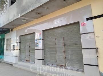 Local comercial , Zarumilla · Venta de Amplio Local Comercial en Esquina - Zarumilla, Tumbes