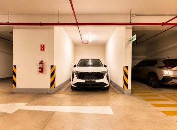 Garage , Lima · Venta de Amplia Cochera de 17,6 m² Techada en Los Castaños 281 San Isidro - Negociable!