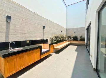 Casa de 7 habitaciones, Lima · Moderna Casa en Venta - 7 Dorm. con Baño - 4 Años