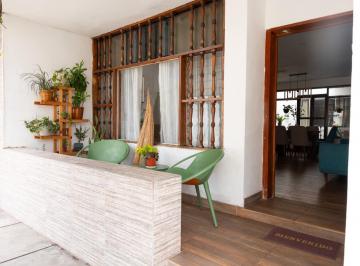 Casa · 164m² · 4 Dormitorios · 1 Estacionamiento · Casa de Playa en Venta en Exclusiva Zona de Punta Hermosa