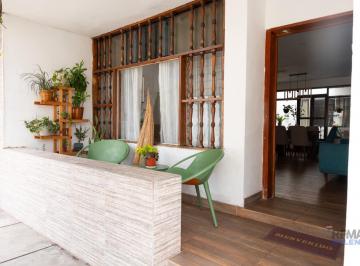 Casa · 164m² · 4 Dormitorios · 1 Estacionamiento · Casa de Playa en Venta en Exclusiva Zona de Punta Hermosa