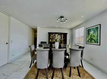 Departamento · 330m² · 4 Dormitorios · 2 Estacionamientos · Departamento en Monterrico