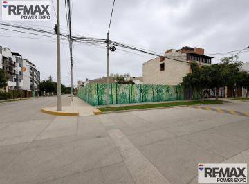 Terreno / Lote · 266m² · Excelente Oportunidad Para Desarrollo Inmobiliario - Esquina - Surco