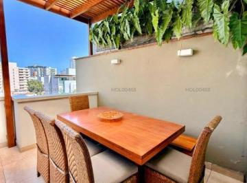 Departamento · 270m² · 4 Dormitorios · 1 Estacionamiento · Vendo Exclusivo Dúplex con Vista a Parque en Barranco, Límite con Miraflores