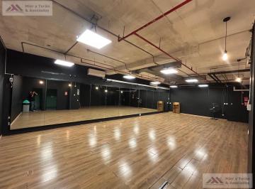 Oficina comercial · 225m² · 1 Dormitorio · 1 Estacionamiento · Venta Oficina Implementada en Miraflores - Of. 101 (- 4)