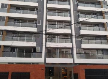 Departamento de 3 habitaciones, Lima · 3 Dorm. + Cochera + Depósito | Moderno Edificio | Barrio Médico
