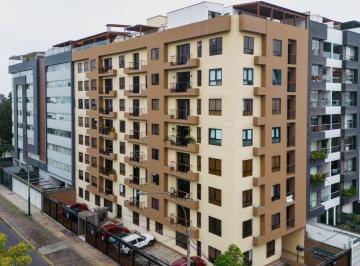 Departamento de 3 habitaciones, Lima · Dúplex con Amplia Terraza a Una Cuadra del Pentagonito