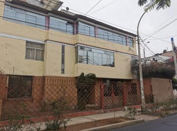 Fachada · Casa - Local Para Negocios