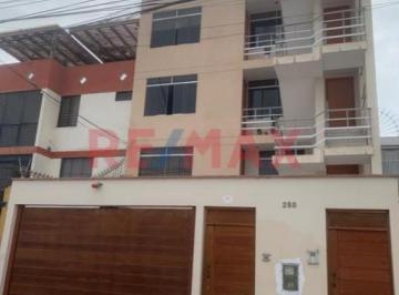 Departamento · 70m² · 2 Dormitorios · 1 Estacionamiento · Departamento 2 Habitaciones, Cochera, Pueblo Libre Cerca a Plaza San Miguel