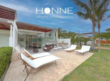 Casa · 162m² · 4 Dormitorios · 1 Estacionamiento · Casa - Chocalla
