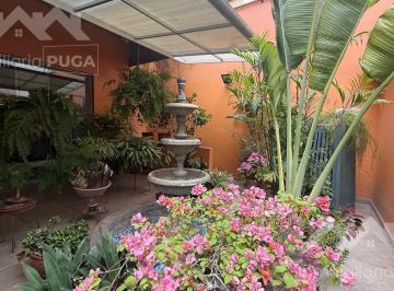 Casa · 1130m² · 19 Dormitorios · 4 Estacionamientos · Venta de Departamento en San Antonio Miraflores