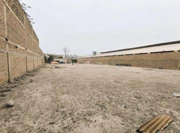Terreno / Lote , Lima · Terreno en Venta de 2700 m² – Av Los Cisnes – Santa María de Huachipa