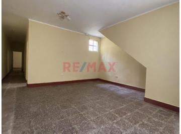 Casa de 2 habitaciones, Lima · Precio de Oportunidad Venta de Casa en Breña. Limite con Pueblo Libre y Cercado
