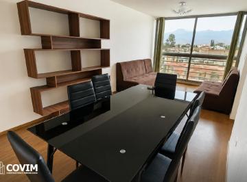 Departamento · 68m² · 3 Dormitorios · Departamento Semiamoblado en Venta en Cerro Colorado – Valle Blanco