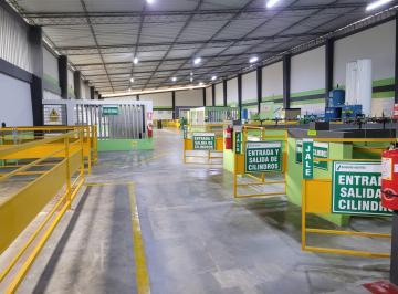 Local comercial · 3829m² · 8 Dormitorios · 10 Estacionamientos · Vendo Local Comercial Av Jose Abelardo Quiñones Km5, Iquitos, Loreto (X Las Flores y San Pedro)