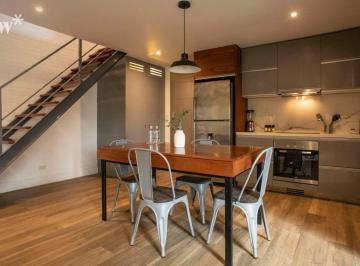 Departamento de 1 habitación, Lima · Exclusivo Dúplex de Gran Metraje en Miraflores | 94 m² · Piso 3 · 1 Dorm + Estar · Cochera Incluida