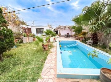 Casa de 5 habitaciones, Cañete · Linda Casa Campo 5 Dorm 3 Baños Piscina 4cocheras Us$169,000 Negociables
