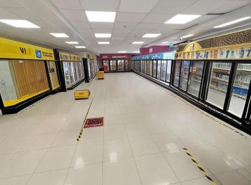 Local comercial · 165m² · Alquiler de Local Comercial en Esquina de 165 m² - Piso 1 en Miraflores