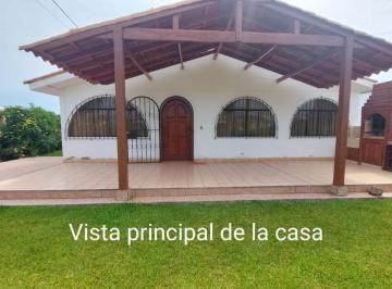 Casa · 120m² · 4 Dormitorios · 2 Estacionamientos · Acogedora Casa de Playa en Club Solimar