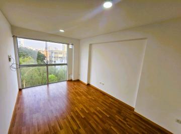 Departamento de 2 habitaciones, Lima · Dpto con Hermosa Vista a Parque. 2 Dorm + 1 Cuarto de Visita o Studio + 2 Baños. Gas Natural