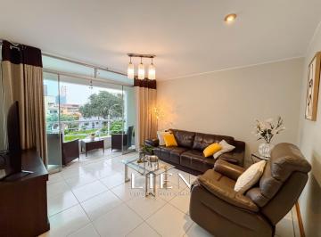 Departamento · 90m² · 3 Dormitorios · 1 Estacionamiento · Flat en Venta en Pueblo Libre con Vista Al Parque