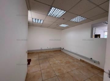 Oficina comercial · 87m² · 5 Dormitorios · 2 Estacionamientos · Oficina en Chacarilla - Surco