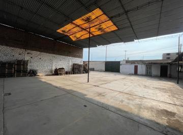 Local comercial · 357m² · Alquiler de Local Industrial o Almacen en Smp