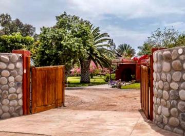 Terreno / Lote · 2128m² · Tu Espacio Soñado a Solo 20 Minutos de Asia