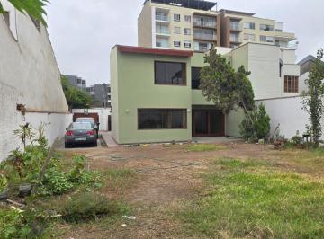 Casa de 5 habitaciones, Lima · Se Vende Casa Para Remodelar en Urb. El Derby Surco
