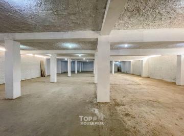 Local comercial · 410m² · Alquilo Amplio Local - Segundo Piso - Ubicado en El Corazon del Parque Industrial - Villa El Salvador