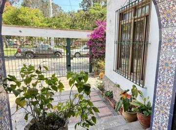 Casa de 3 habitaciones, Lima · Casa en Venta Frente a Parque en San Borja!