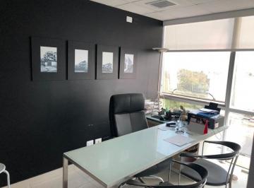 Oficina comercial , Lima · Linda Oficina en La Av Encalada