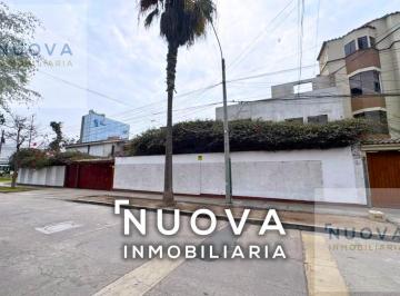Casa · 612m² · 4 Estacionamientos · Alquiler de Casa en Valle Hermoso